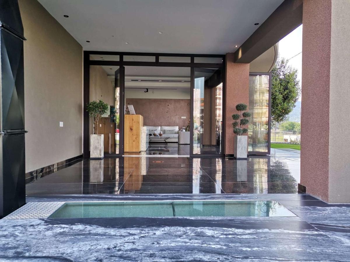 Thetis Boutique Apartments เนโอสมาร์มาราส ภายนอก รูปภาพ